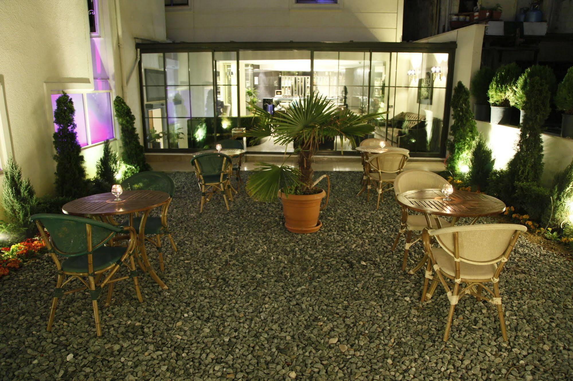 Mirilayon Hotel - Old Town Istanbul Bagian luar foto